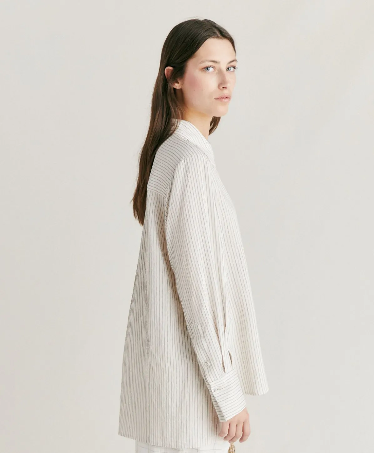 Chemise En Viscose De Soie Rayee Aura - Creme/Caramel